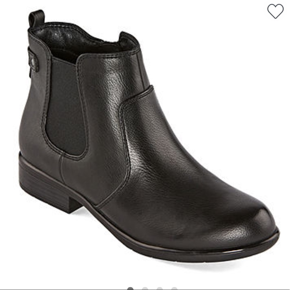 Yuu Brina Black Boot